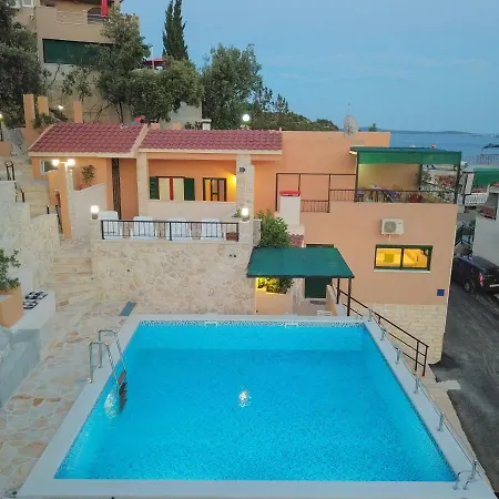 Apartment Sretan