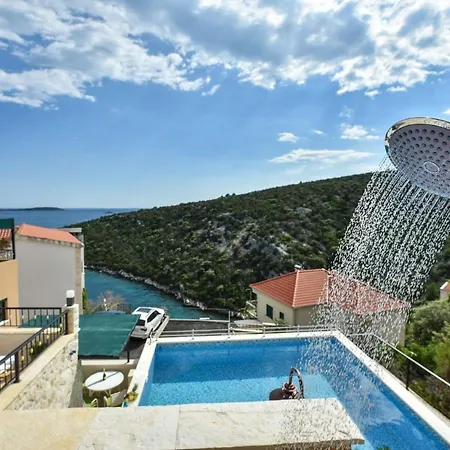 Sretan Apartment Vinišće