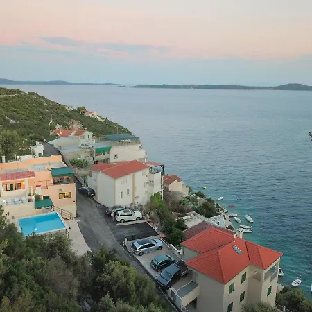 Sretan Vinišće