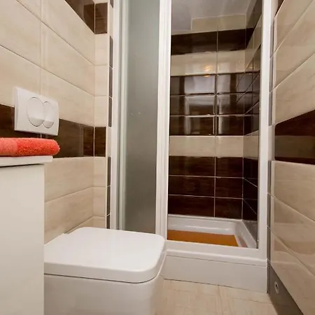 Apartment Sretan *