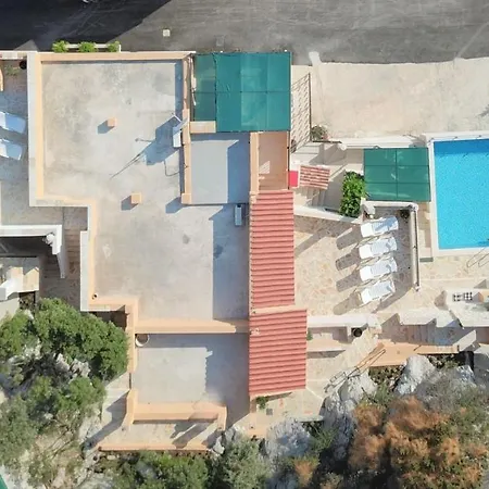 Apartment Sretan Vinišće